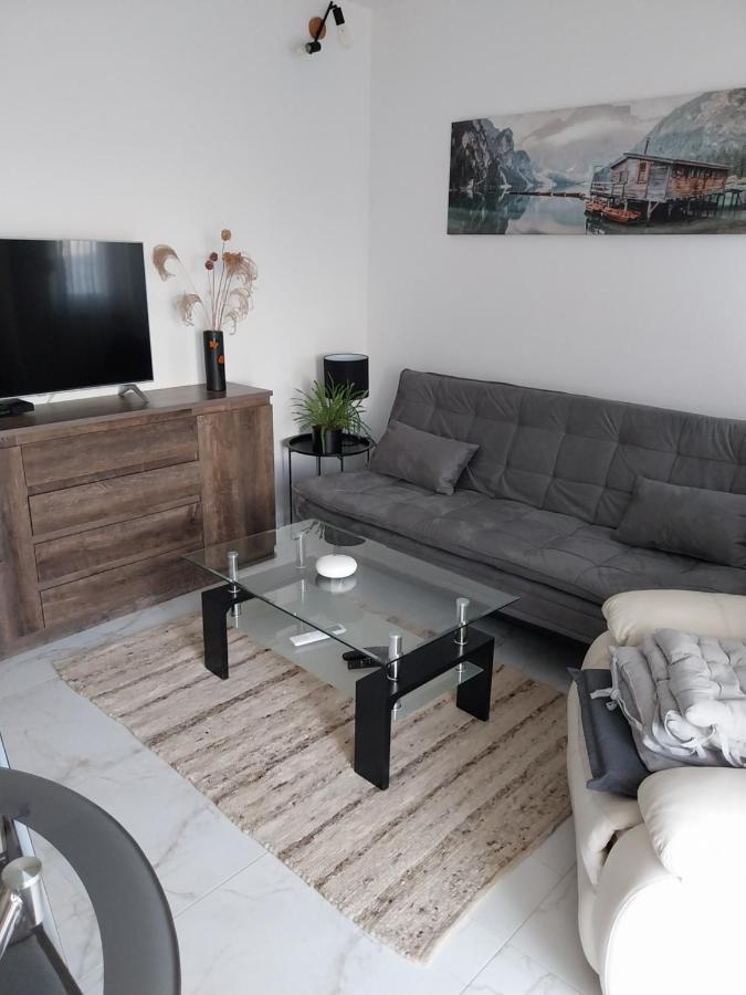 Nenad Appartement Crikvenica Buitenkant foto